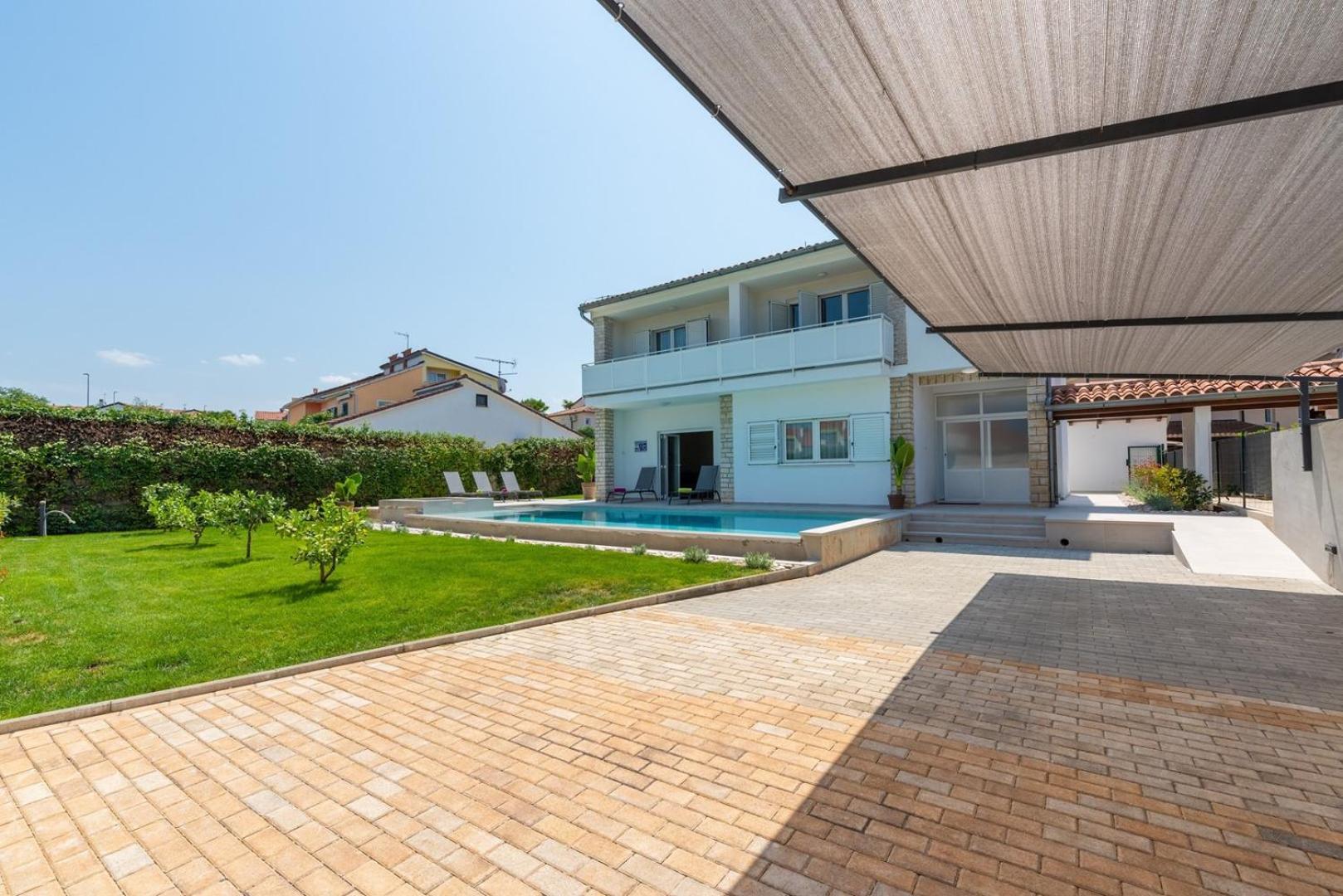 Villa Irena With Private Pool In Poreč Exterior foto